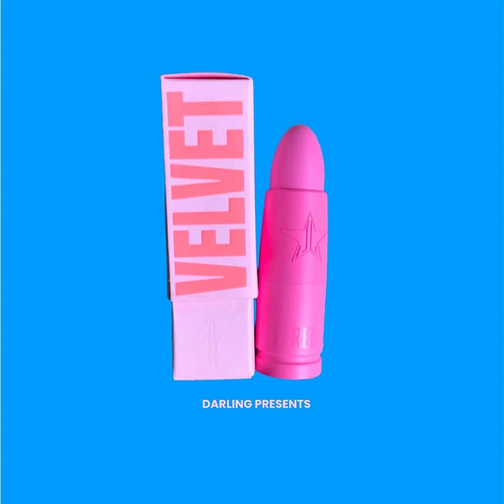 Jeffree Star Velvet Trap Lipstick Unisex Color Man Down